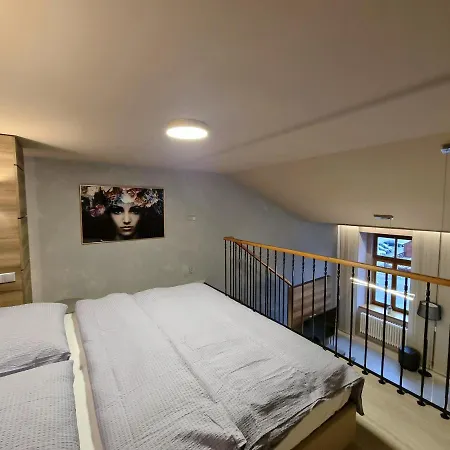 Appartement Etenia *