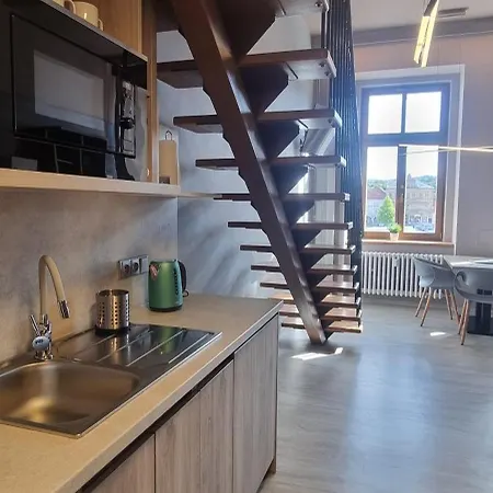 Etenia Apartman *