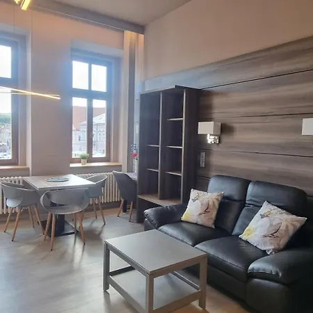 Etenia Apartman *